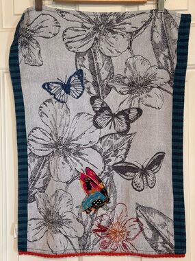 Anthropologie Botanical Butterfly Dish Cloth